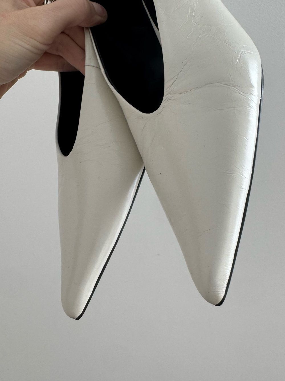 NWB Tony Bianco Cherry Pump in “Dove” - Picture 11 of 12